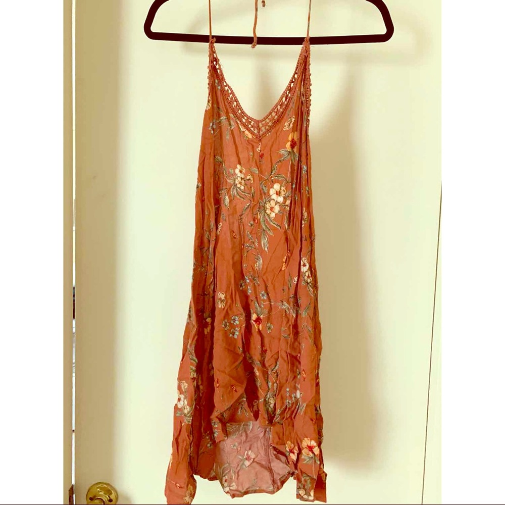 Halter floral sundress 🌺